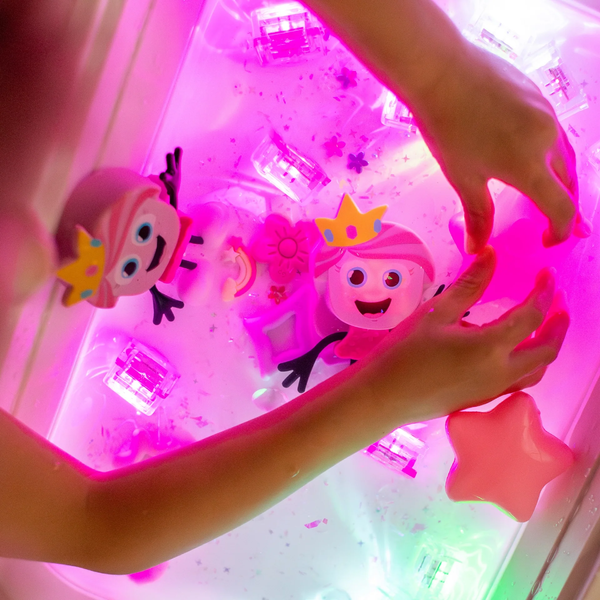 Набор персонажей и 2 световые кубики Princess Ida от Glo pals, Розовый GPCHIDA фото