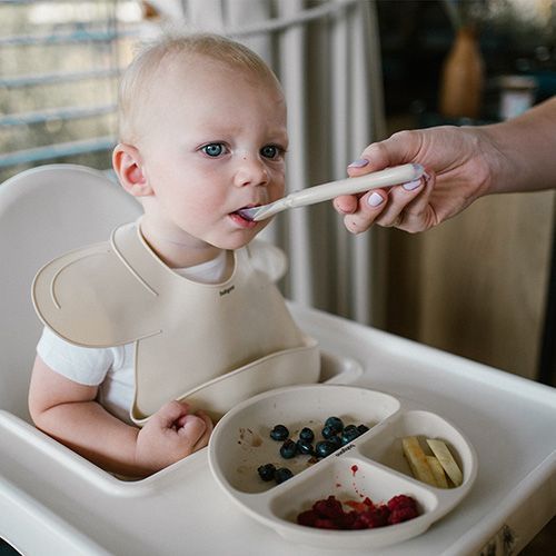 Ложка силиконовая гибкая от Babyono Бежевая  785/04 фото
